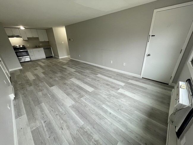 Building Photo - 14B Mayberry Dr