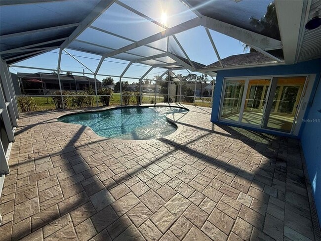 Building Photo - 1289 Coral Ln