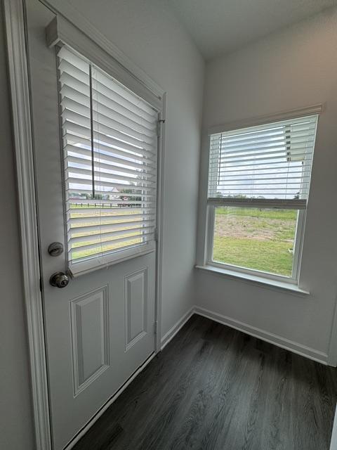 Building Photo - 402 Georgian Walk