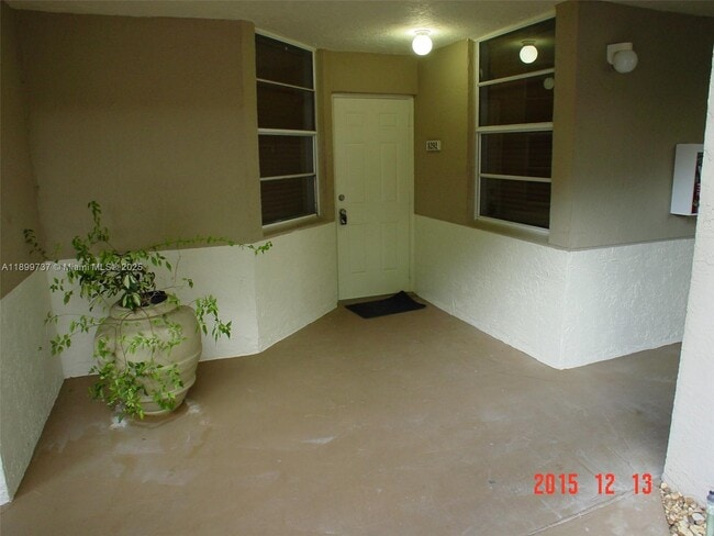 Primary Photo - 8292 NW 24th St