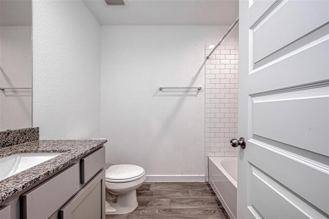 Building Photo - 31634 Brandon Ml Trl