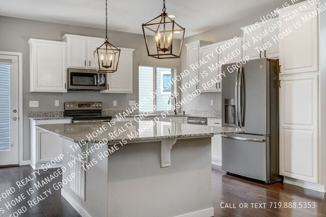 Building Photo - 6544 John Muir Trl