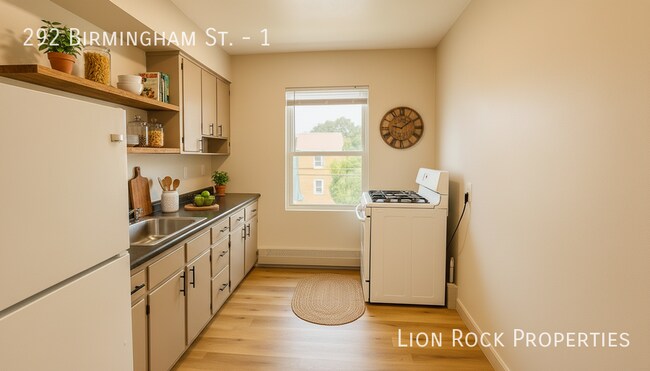 Building Photo - 292 Birmingham St