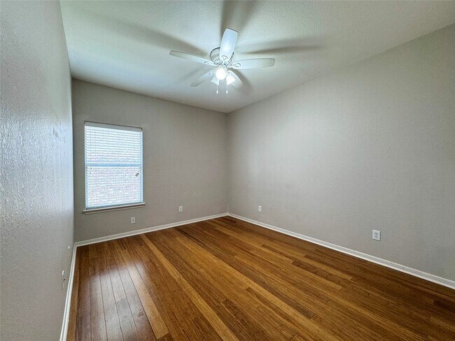 Building Photo - 9935 Blissfull Valley Ln