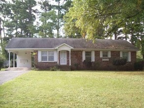 Building Photo - 144 Maywood Dr