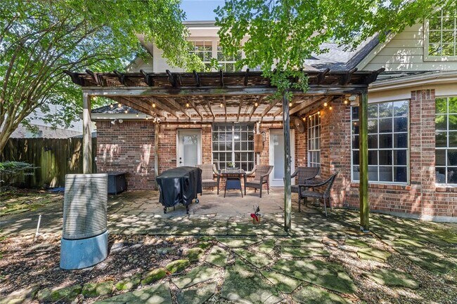 Building Photo - 6422 Gladehill Dr