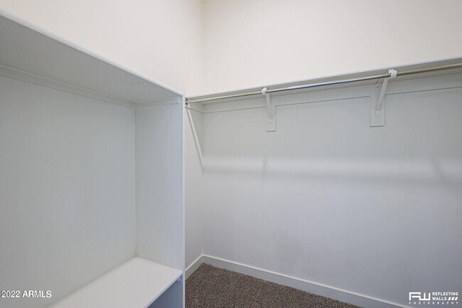 Building Photo - 2149 W Harmont Dr