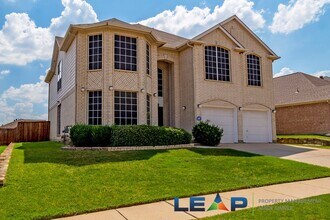 Building Photo - Beautiful home in Hurst-Euless-Bedford ISD