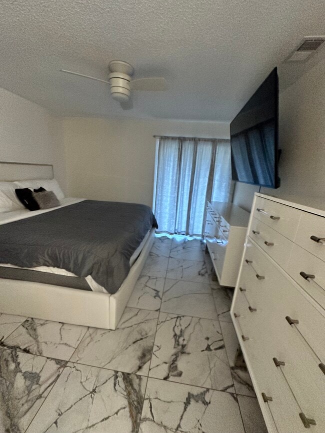 Building Photo - 188 Boundary Blvd