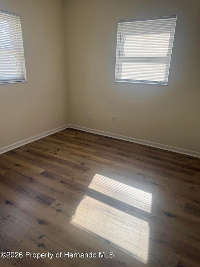 Building Photo - 12616 Eddington Rd