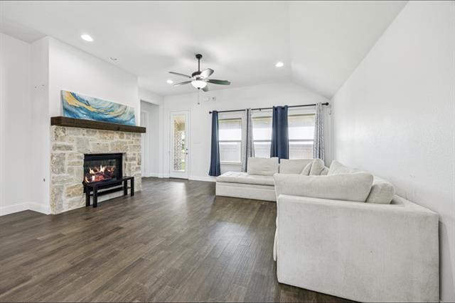 Building Photo - 3201 Velma Ln