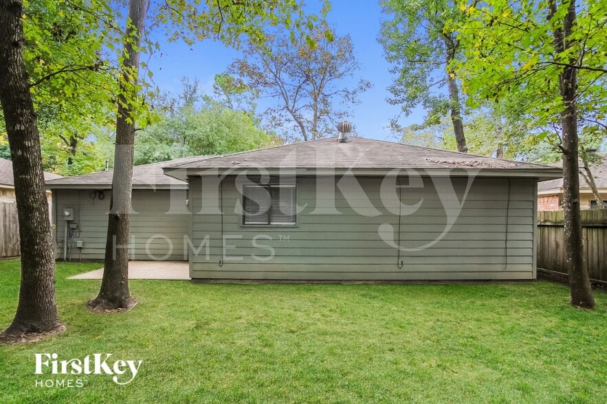 Building Photo - 9 W Bigelow Oak Ct