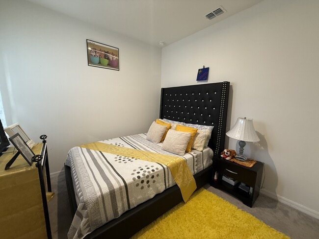 Building Photo - 3182 Amaranth St