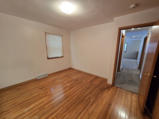Building Photo - 3502 Veralta Dr