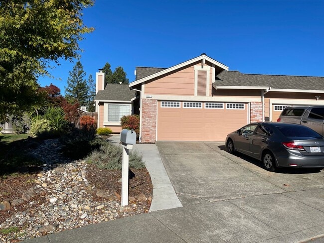 Primary Photo - 1717 Algol Ct
