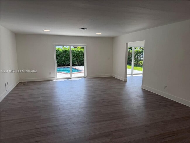 Building Photo - 9020 SW 56th Terrace