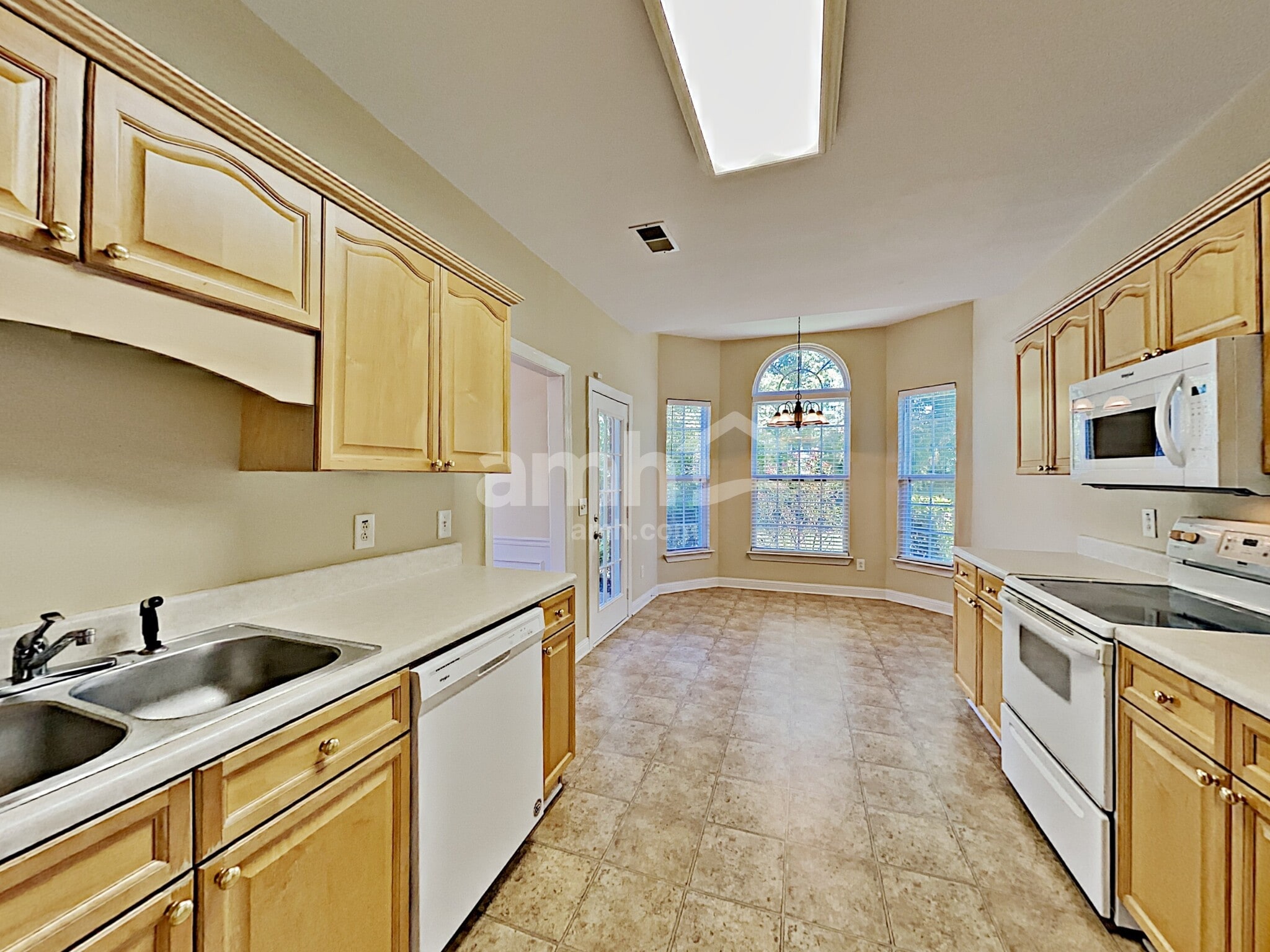 Building Photo - 316 Astor Way