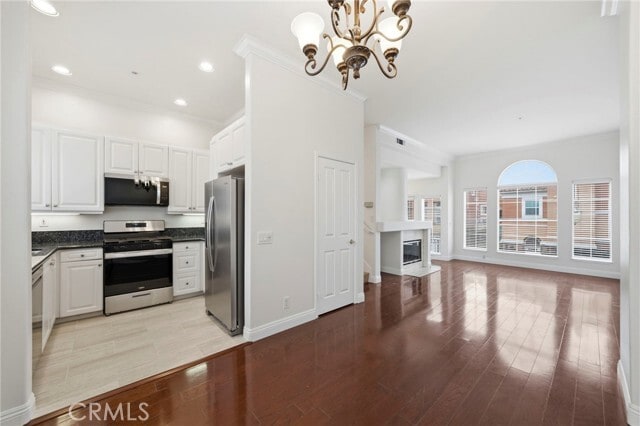 Building Photo - 9 Torrigiani Aisle