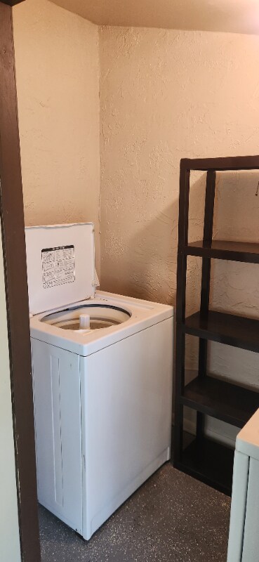 Building Photo - 1400 Tarpon Woods Blvd