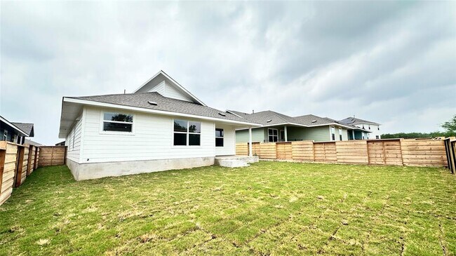 Building Photo - 170 Tofalla