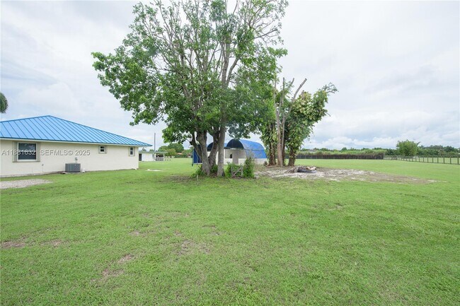 Building Photo - 19275 SW 256th St