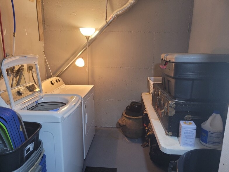 Building Photo - 18902 130th Pl SE