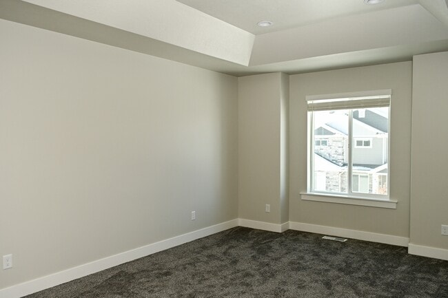 Building Photo - 2205 S 1120 W