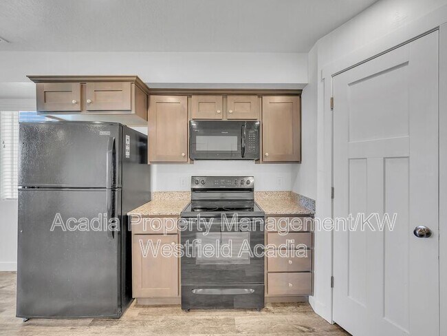 Building Photo - 14844 S Trap Rock Way