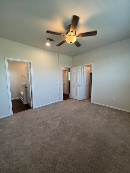 Building Photo - 4410 Rushing Ridge Ct