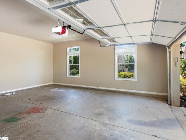 Building Photo - 108 Ariel Way
