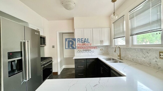 Building Photo - 594 S Ogden St