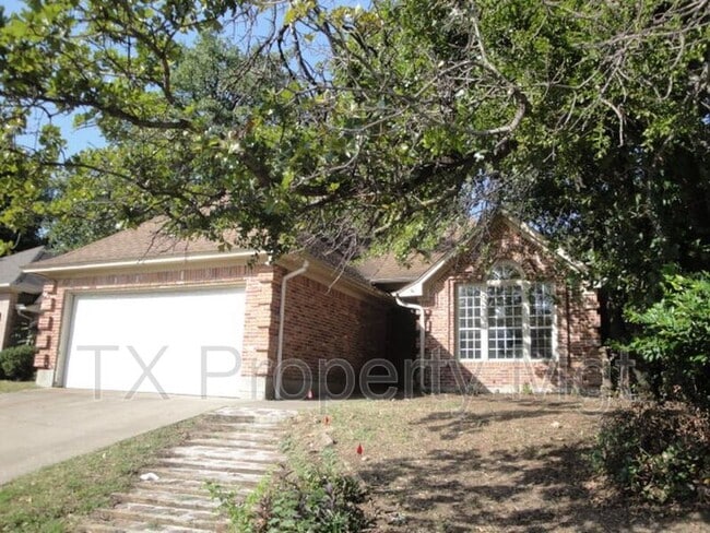Building Photo - 4904 Arborgate Dr
