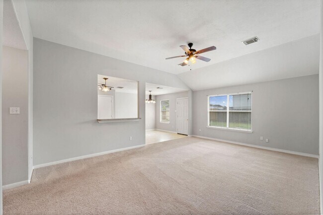 Building Photo - 2530 Fox River Ln