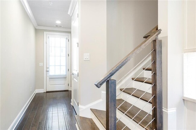 Building Photo - 150 Martin Run