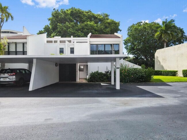 Building Photo - 1900 Presidential Way