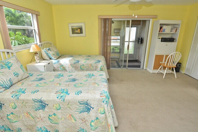 Building Photo - 1225 NW 21st St