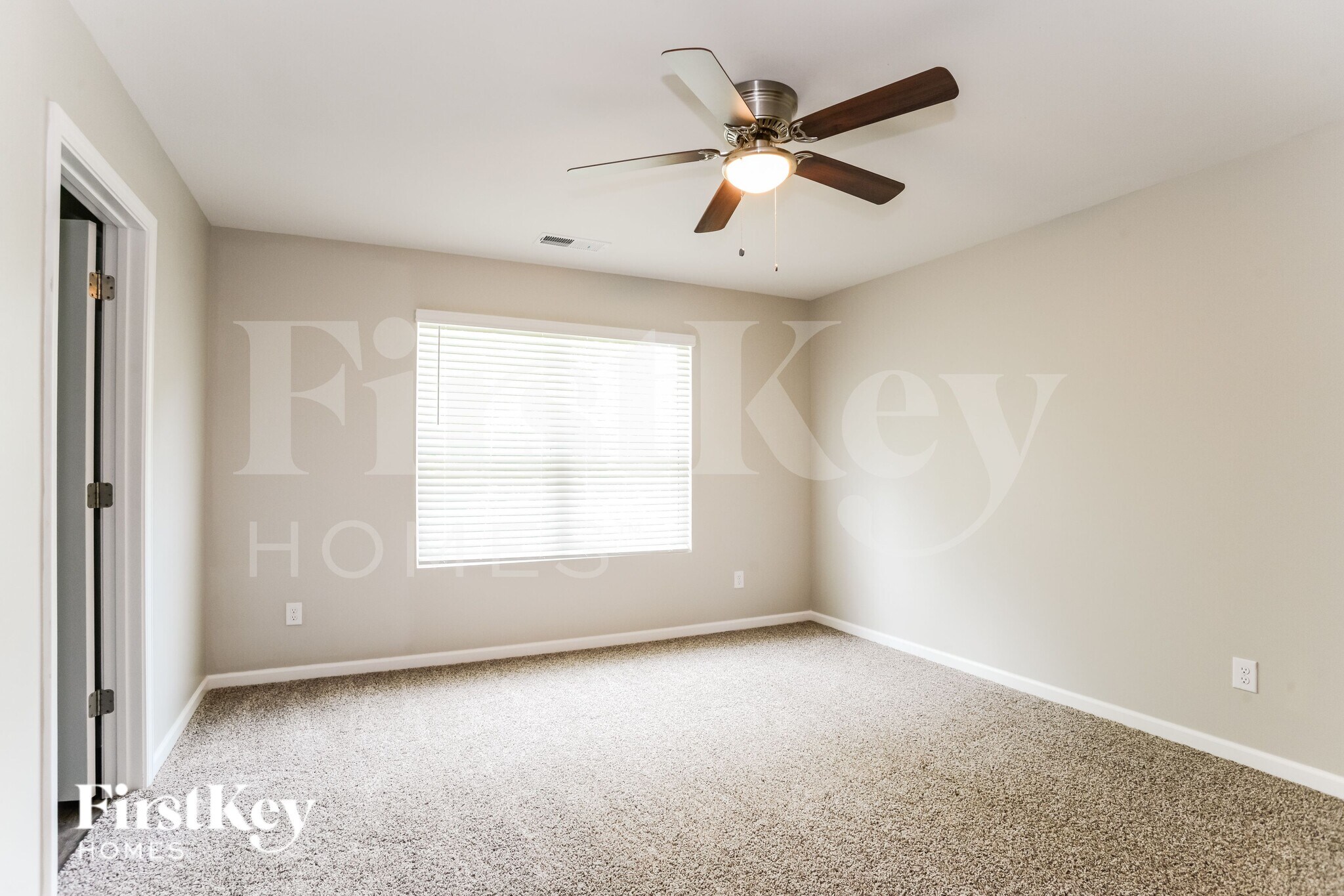 Building Photo - 5615 Cobblestone Glen Dr