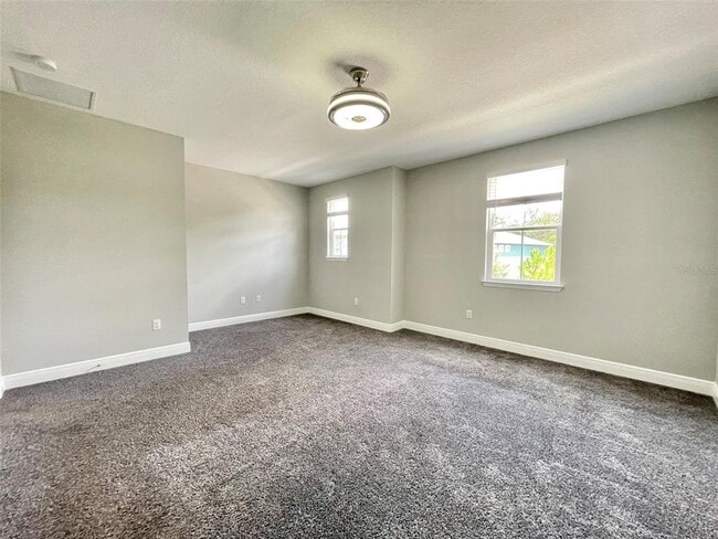 Building Photo - 2820 Grand Kemerton Pl