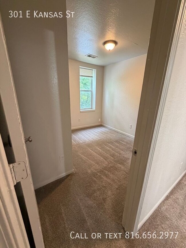 Building Photo - 301 E Kansas St