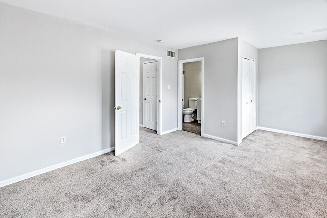 Building Photo - 9 Richeson Dr