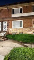 Building Photo - 4703 Davis St