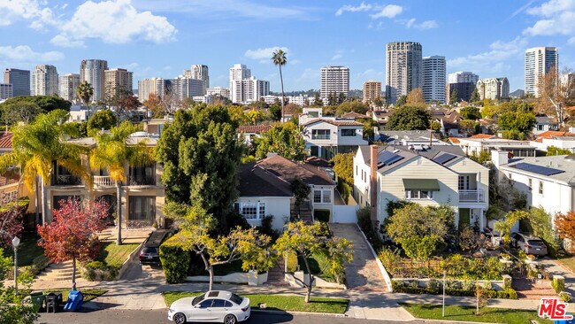 Building Photo - 10575 Holman Ave