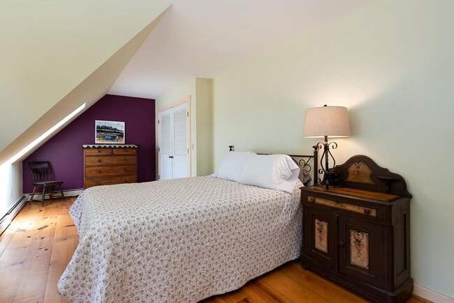 Building Photo - Gorgeous Harpswell Waterfront Property for...