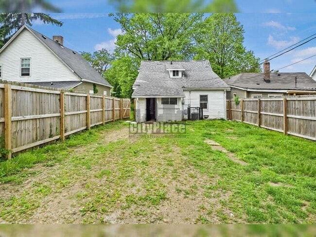 Building Photo - 4121 Byram Ave