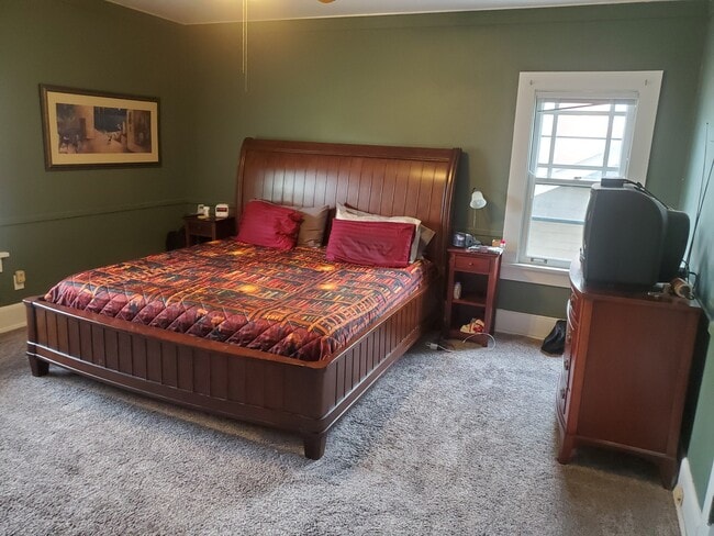 Bedroom 1 - 263 Senator Pl