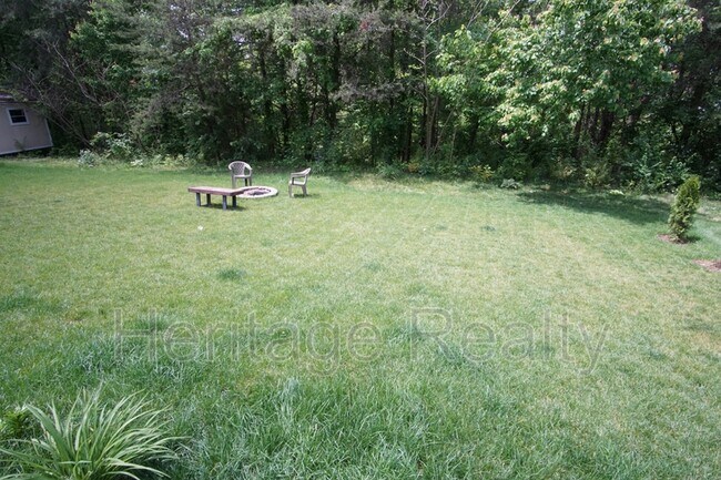 Building Photo - 1033 Ruscello Dr