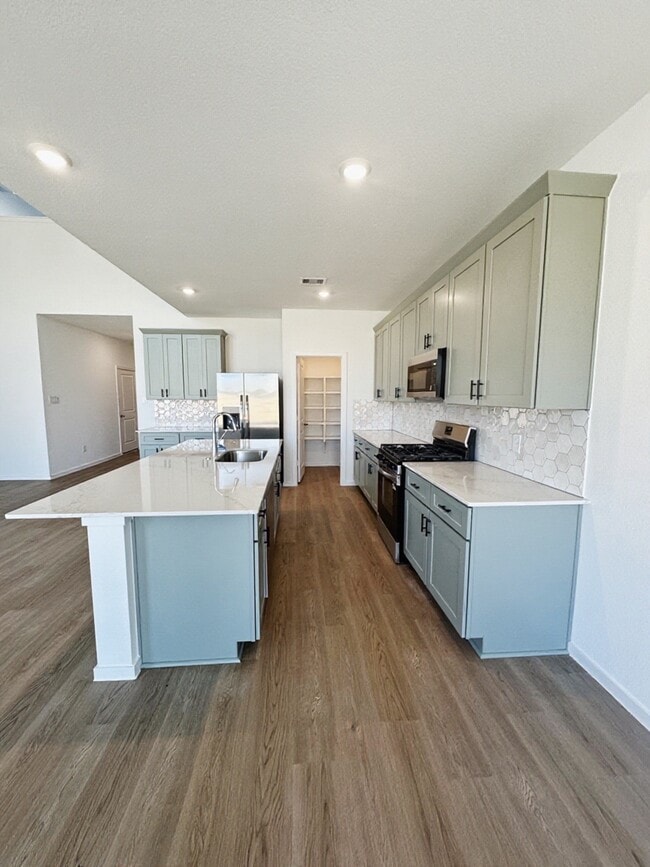 Building Photo - 3230 Coral Bluff Dr