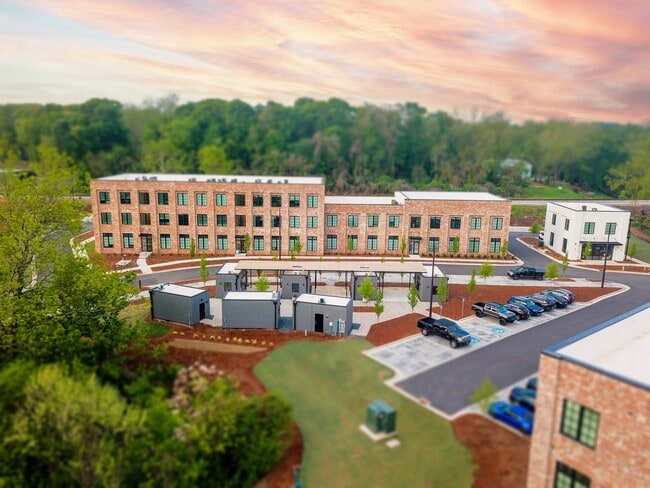 Building Photo - The Mill District