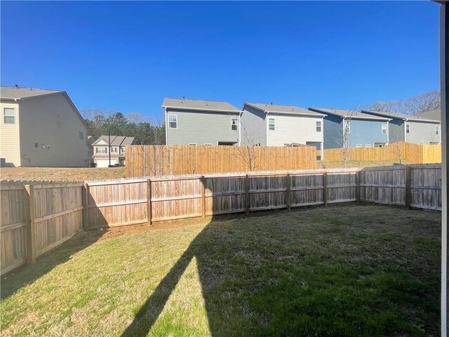 Building Photo - 145 Bryon Ln