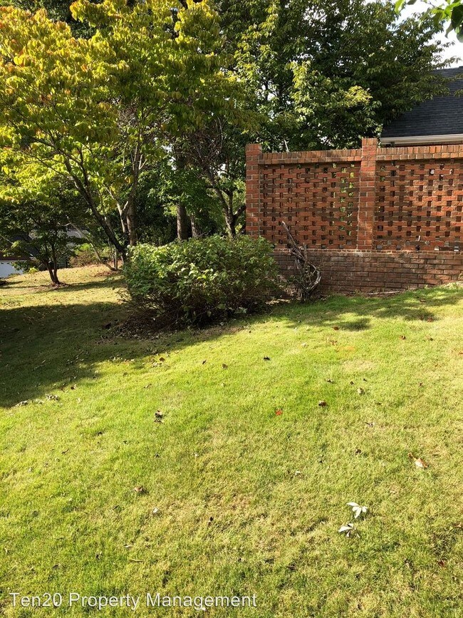 Building Photo - 3 br, 2 bath House - 964 Lismore Drive